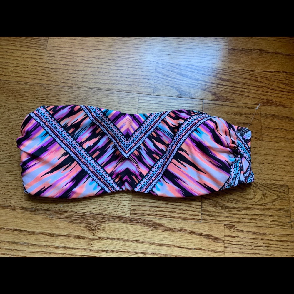 Never Worn Gianni Bini Bandeau Top